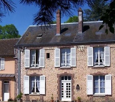 Ferme Du Chateau Bailleau-l'Eveque Eksteriør billede