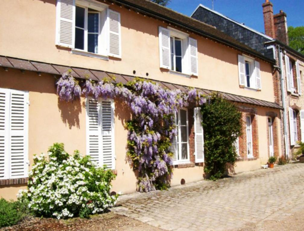 Ferme Du Chateau Bailleau-l'Eveque Eksteriør billede